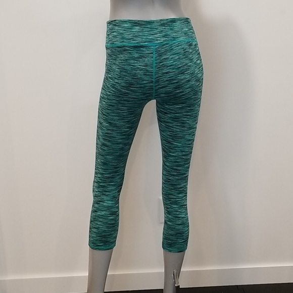 Fabletics high waisted leggings size small - Picture 3 of 4
